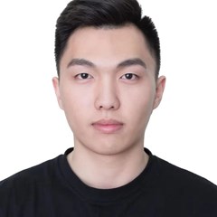 黄梓铭