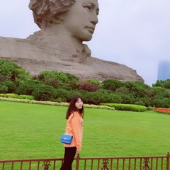 张靖雅