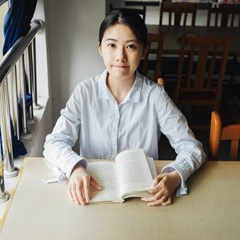 唐佳